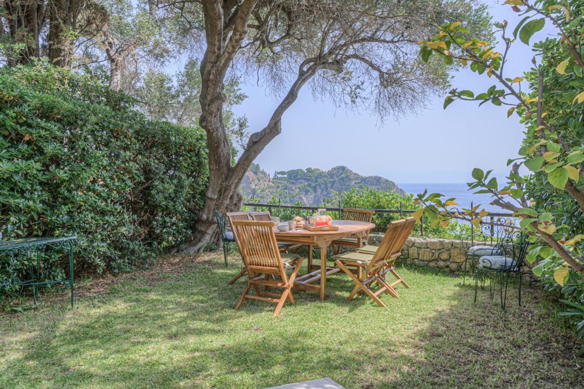 Villa Infinity Vista Mare E Relax Taormina Exterior photo