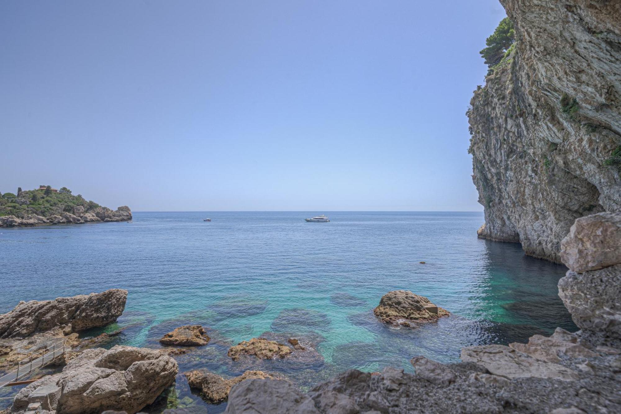 Villa Infinity Vista Mare E Relax Taormina Exterior photo